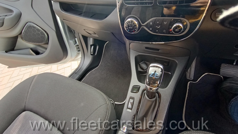 stockport fleet cars zoe